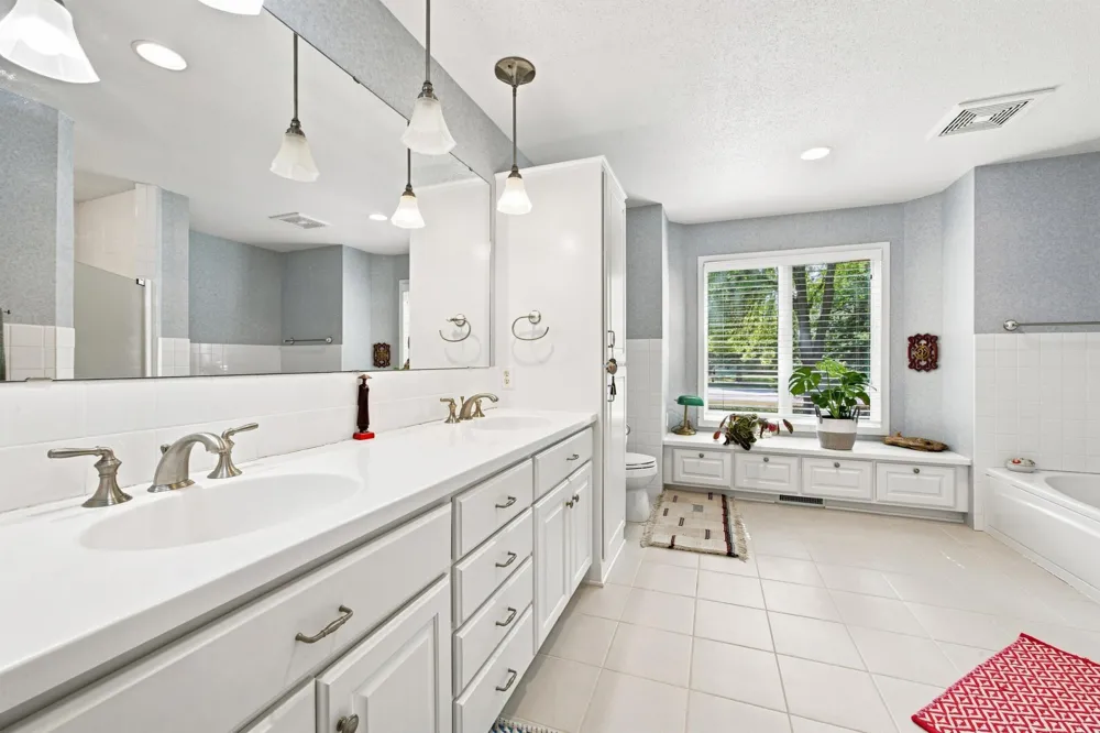 3206 Rivershore Drive S Moorhead, MN 56560