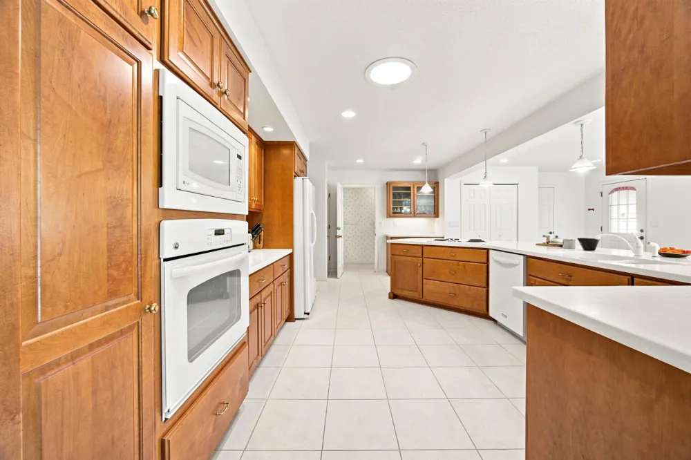 3206 Rivershore Drive S Moorhead, MN 56560