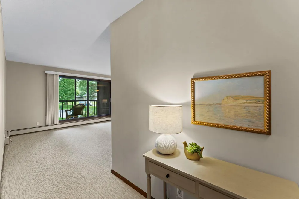 8549 Irwin Road #126 Bloomington, MN 55437