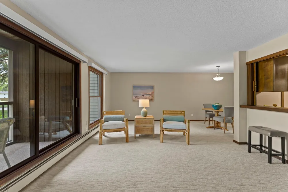 8549 Irwin Road #126 Bloomington, MN 55437