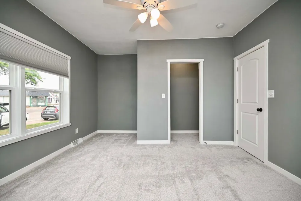 322 Mankato Avenue Winona, MN 55987