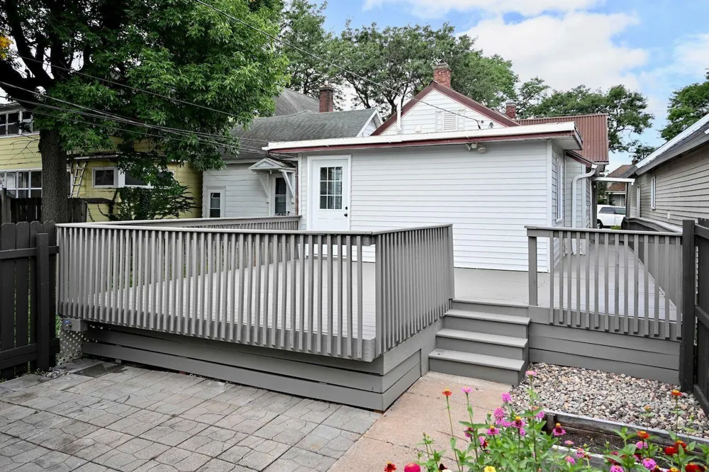 322 Mankato Avenue Winona, MN 55987