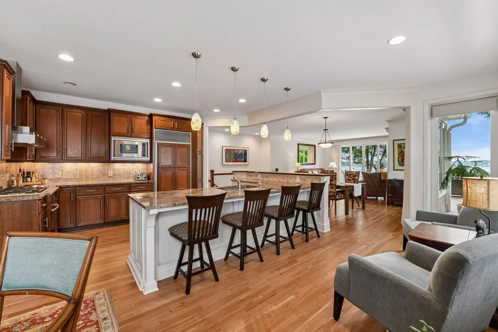 2928 Pelican Point Circle Mound, MN 55364