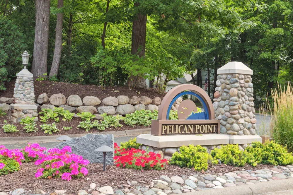 2928 Pelican Point Circle Mound, MN 55364