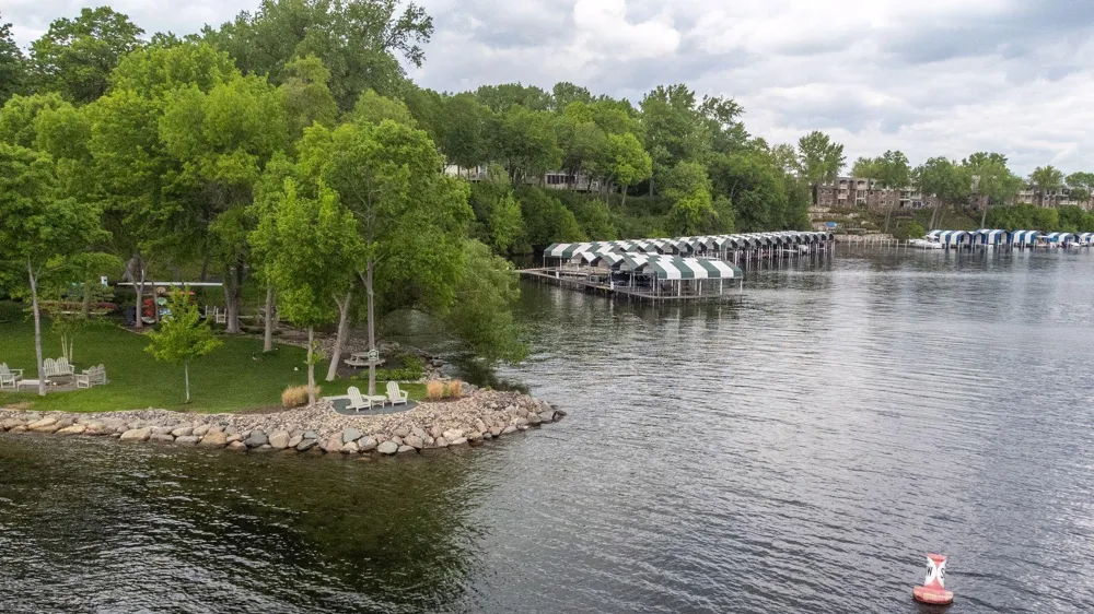 2928 Pelican Point Circle Mound, MN 55364
