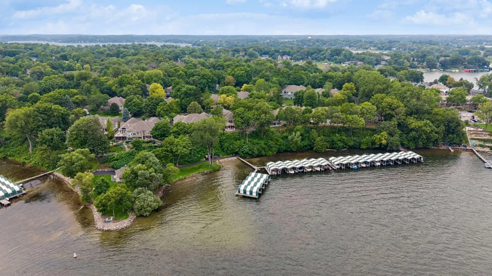 2928 Pelican Point Circle Mound, MN 55364