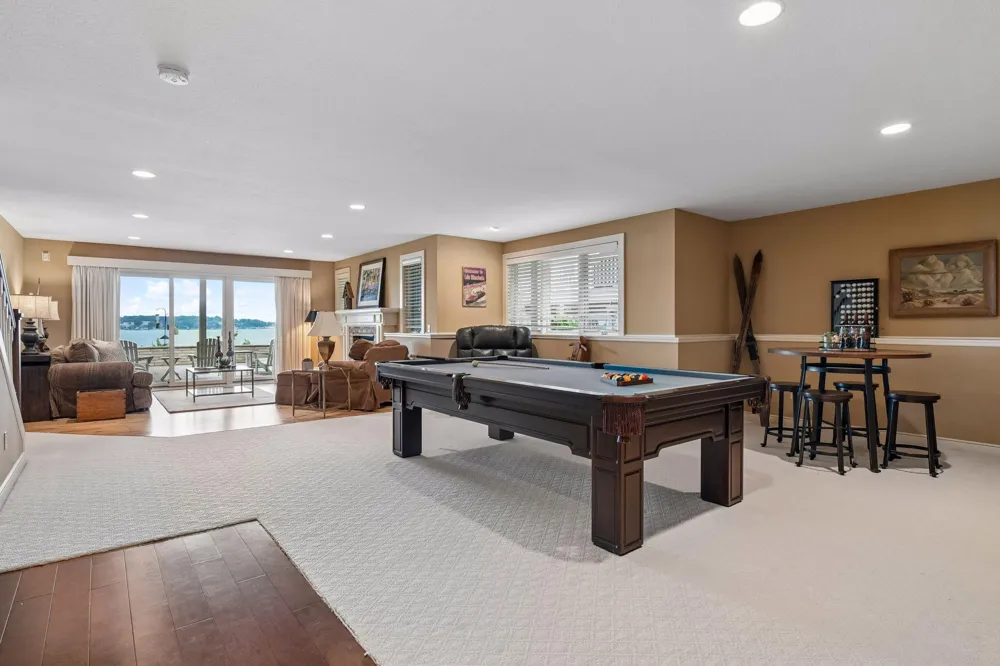 2928 Pelican Point Circle Mound, MN 55364