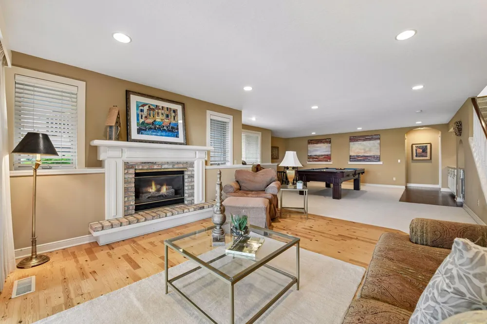 2928 Pelican Point Circle Mound, MN 55364