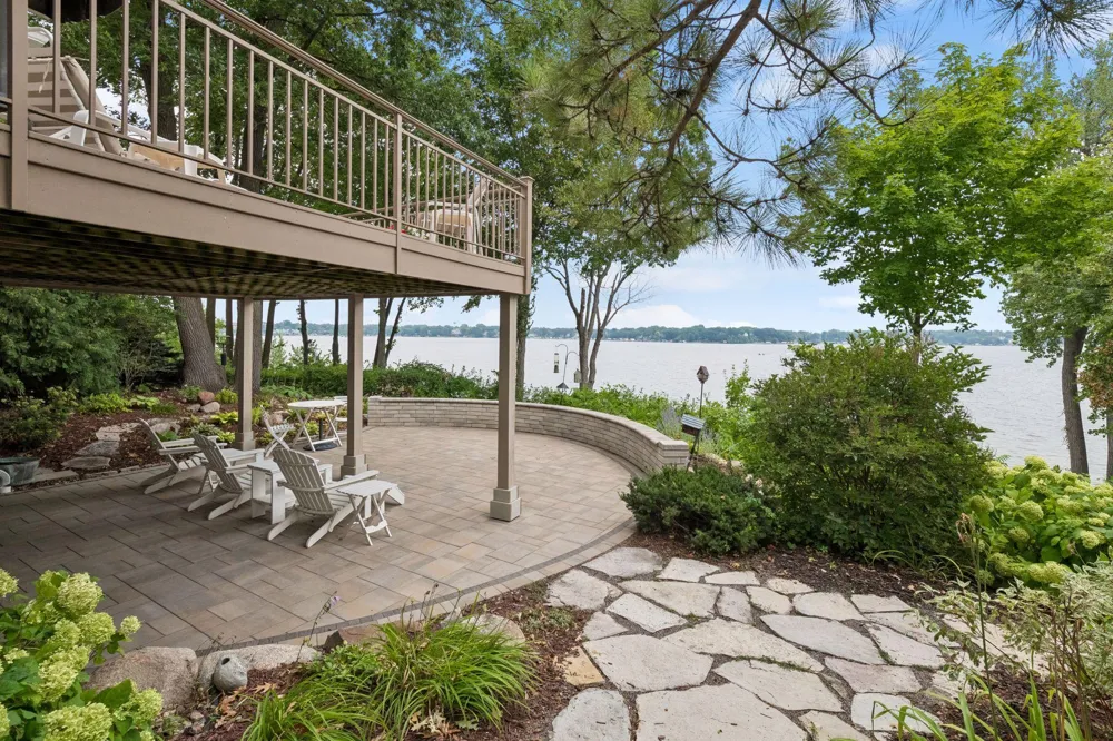 2928 Pelican Point Circle Mound, MN 55364