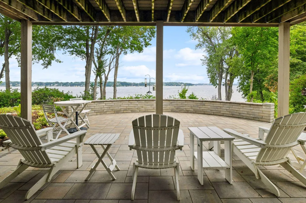 2928 Pelican Point Circle Mound, MN 55364
