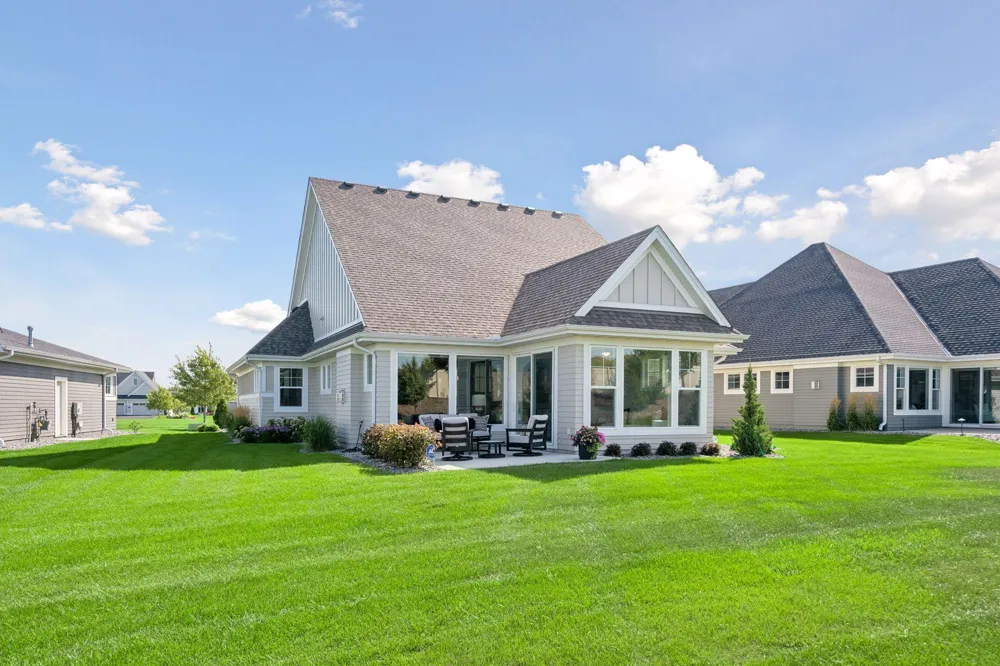 6280 Bluebell Lane Victoria, MN 55318