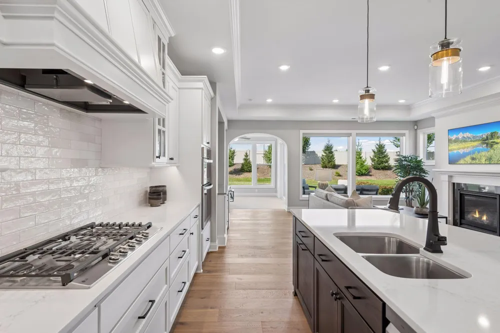 6280 Bluebell Lane Victoria, MN 55318