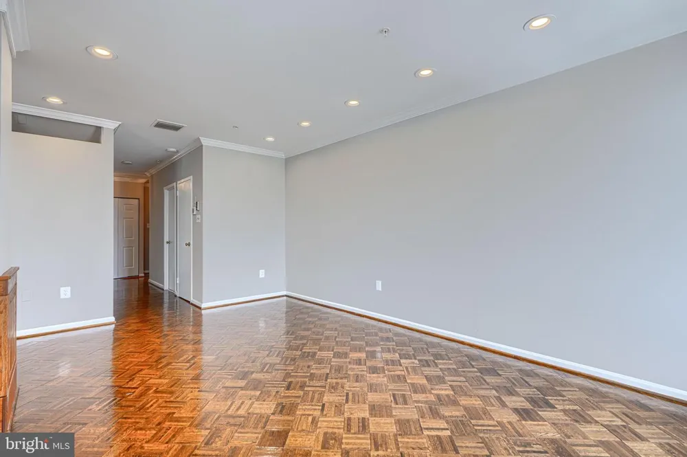 28 ALLEGHENY AVENUE #2702 Towson, MD 21204