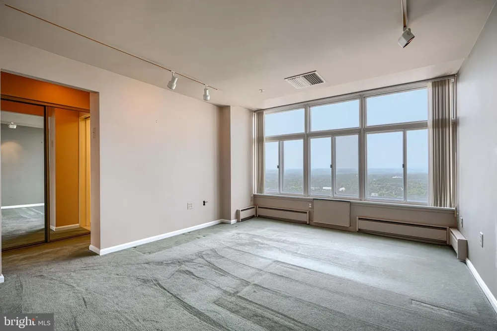 28 ALLEGHENY AVENUE #2702 Towson, MD 21204