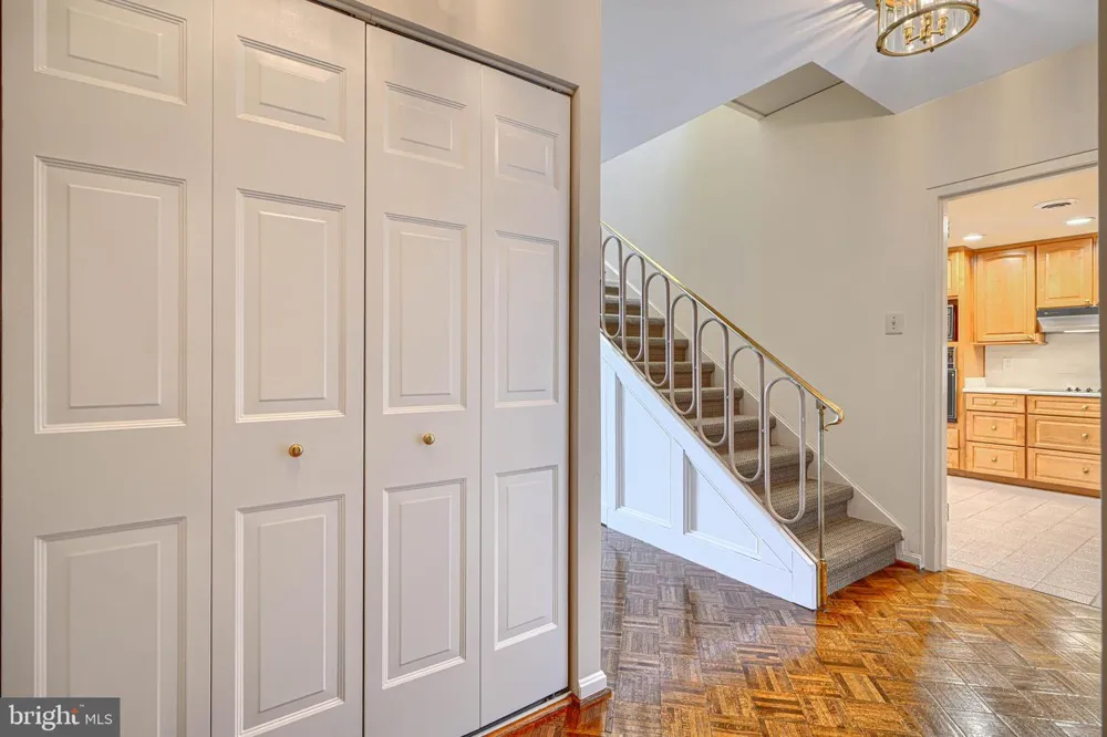 28 ALLEGHENY AVENUE #2702 Towson, MD 21204