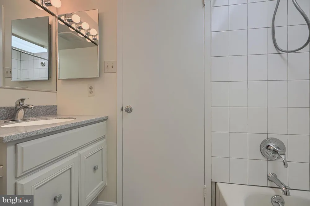 28 ALLEGHENY AVENUE #2702 Towson, MD 21204