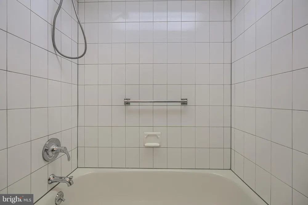 28 ALLEGHENY AVENUE #2702 Towson, MD 21204