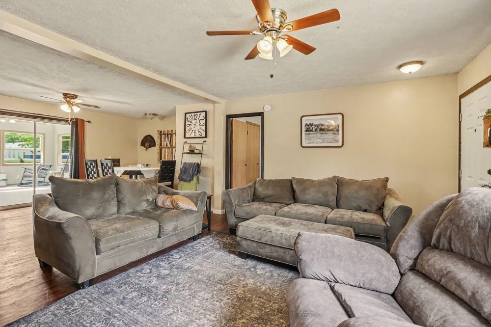321 Wright Street Cadillac, MI 49601