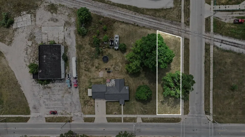 321 Wright Street Cadillac, MI 49601