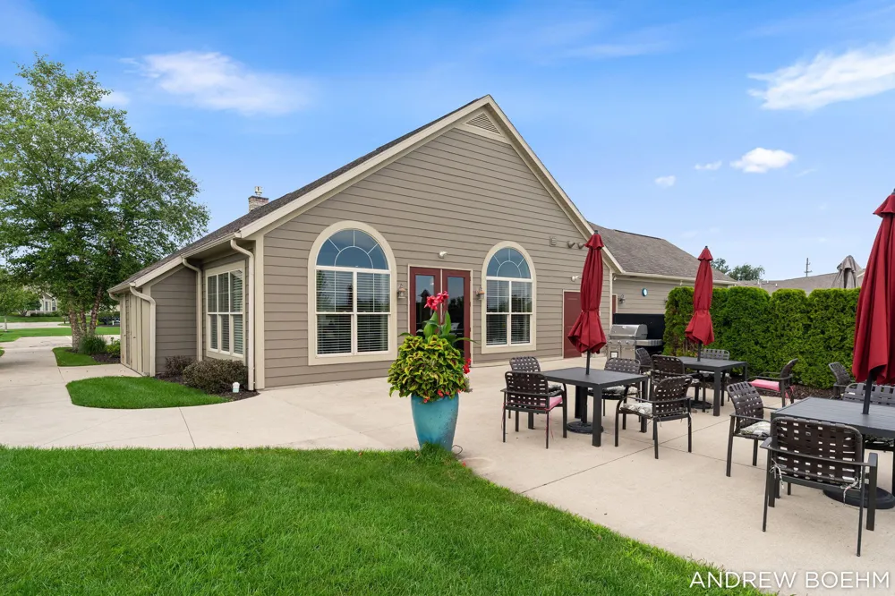 1220 Waterwalk Drive Holland, MI 49423