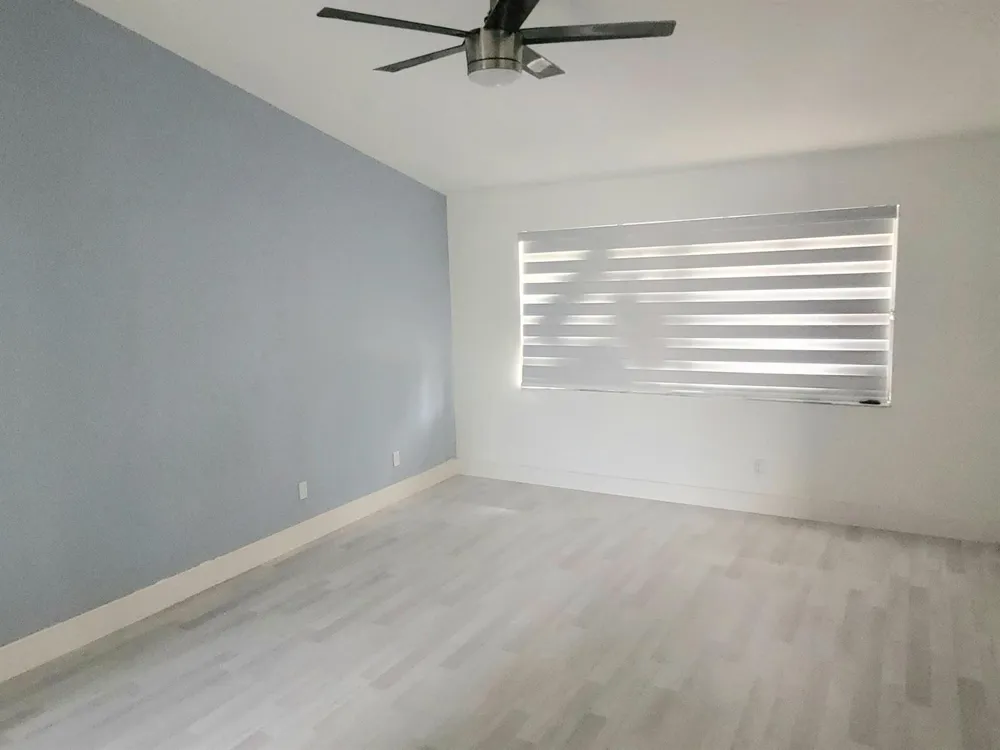 5460 HAWKES BLUFF AVENUE Davie, FL 33331