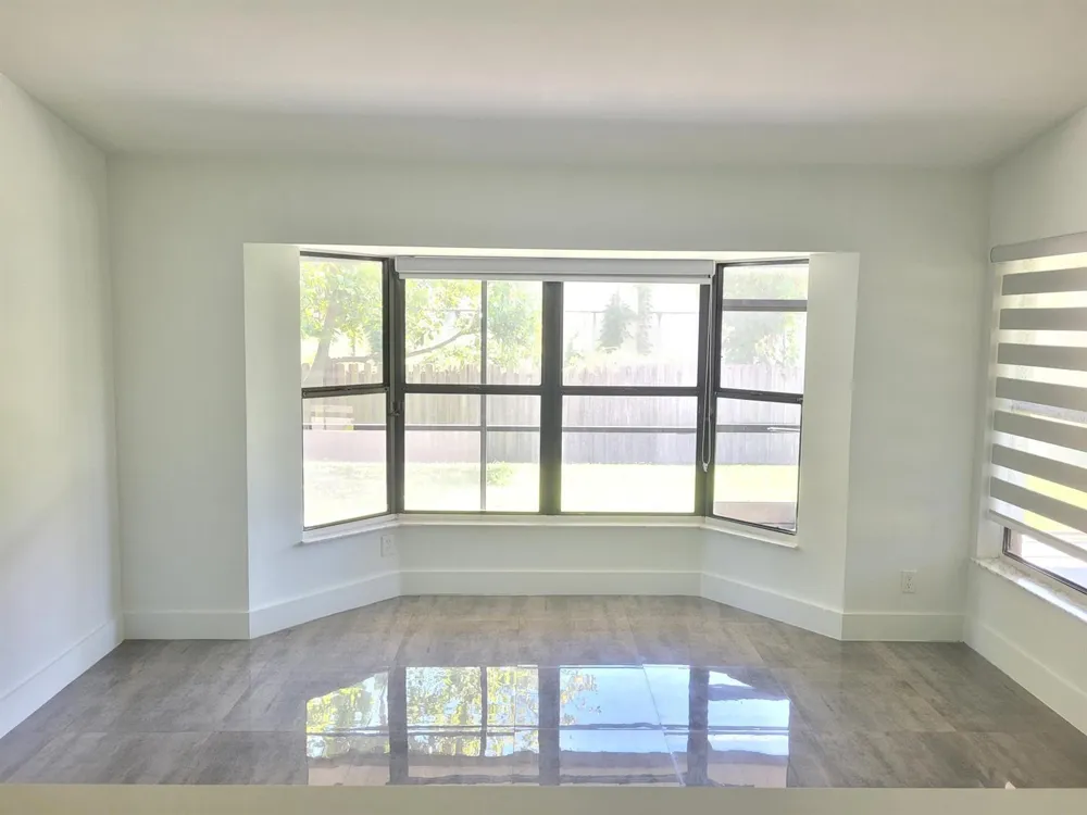 5460 HAWKES BLUFF AVENUE Davie, FL 33331