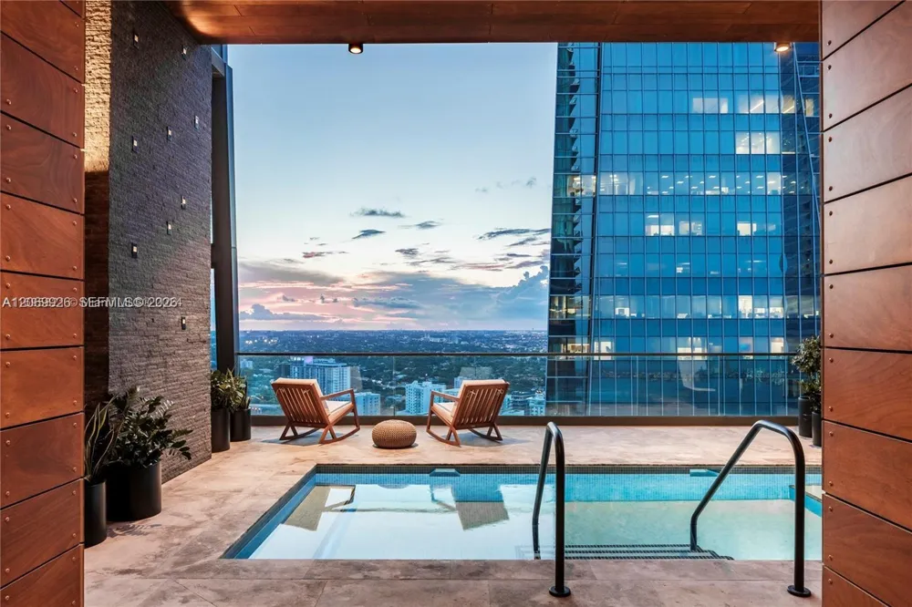 1451 Brickell Ave #1003 Miami, FL 33131