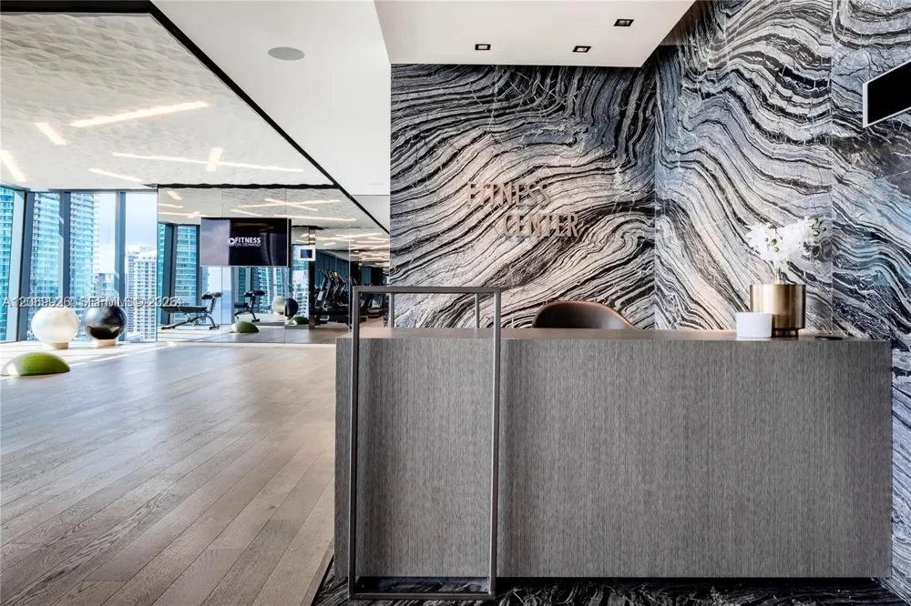 1451 Brickell Ave #1003 Miami, FL 33131