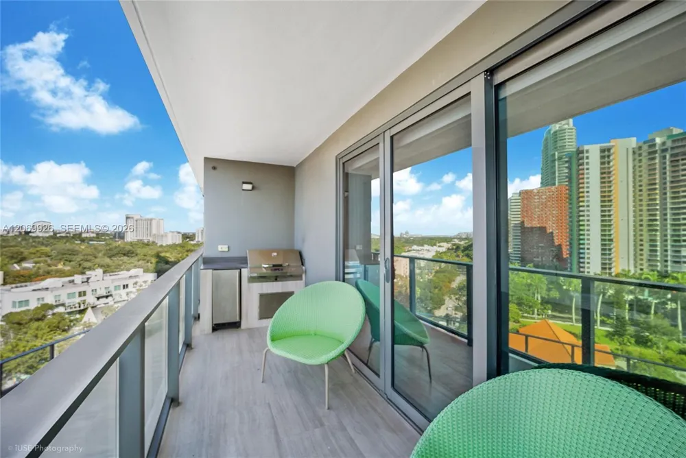 1451 Brickell Ave #1003 Miami, FL 33131