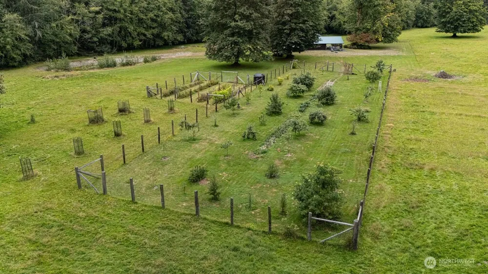 2298 Undie Road Forks, WA 98331