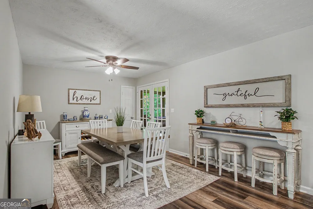27 Lynhaven DR Newnan, GA 30263