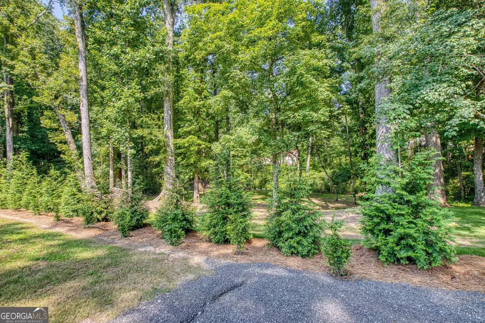 27 Lynhaven DR Newnan, GA 30263