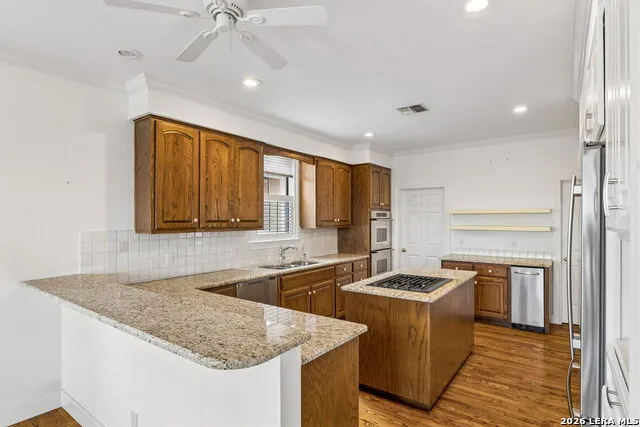 514 Oakland Hills Ln Kerrville, TX 78028