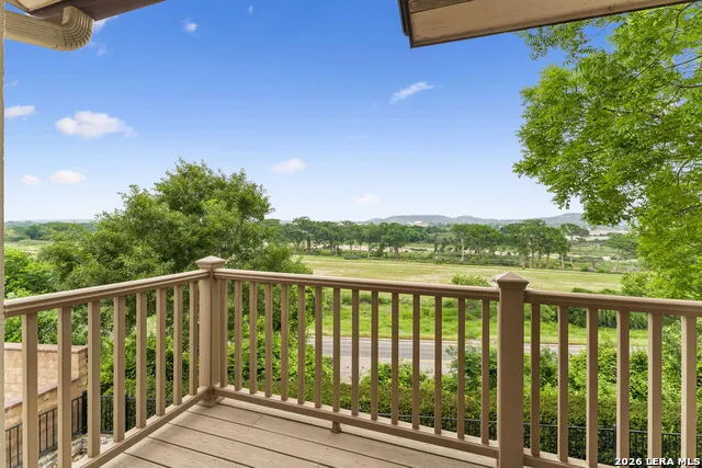 514 Oakland Hills Ln Kerrville, TX 78028
