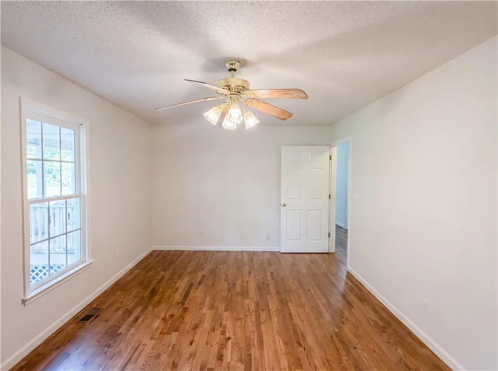 38 Paradise Hogan Road Lexington, GA 30648