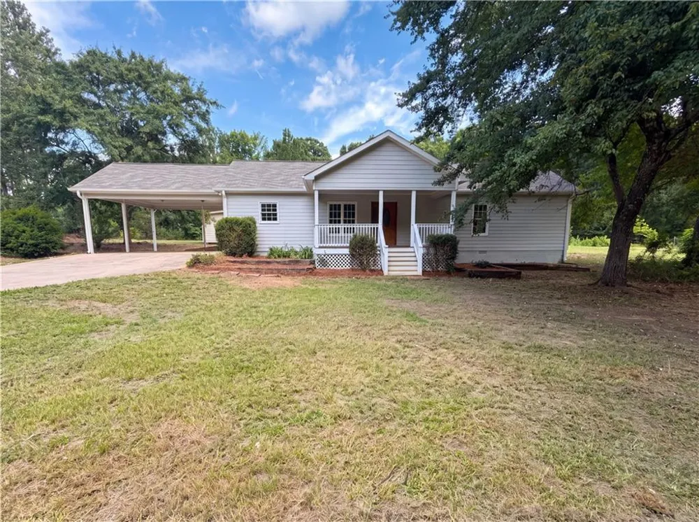 38 Paradise Hogan Road Lexington, GA 30648