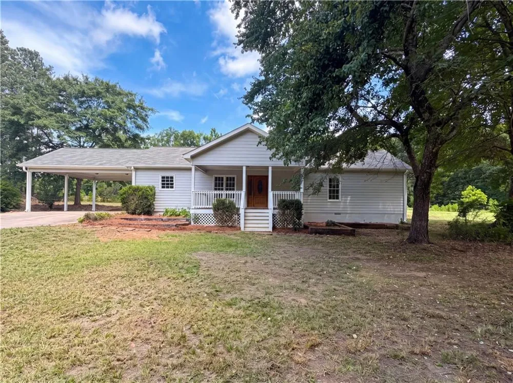 38 Paradise Hogan Road Lexington, GA 30648