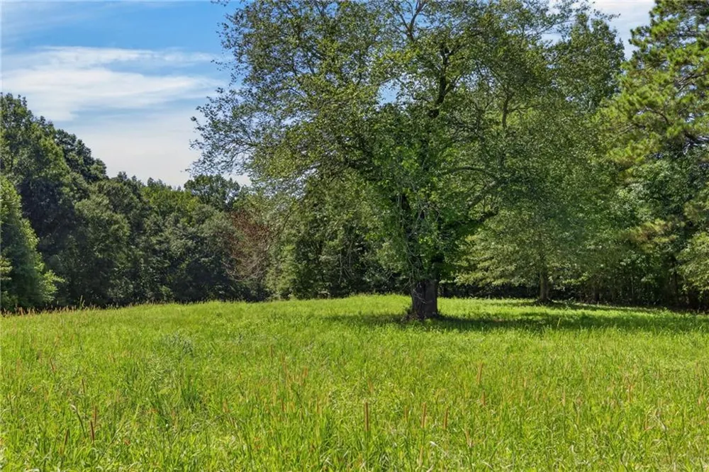 1960 North Highway 100 Waco, GA 30182