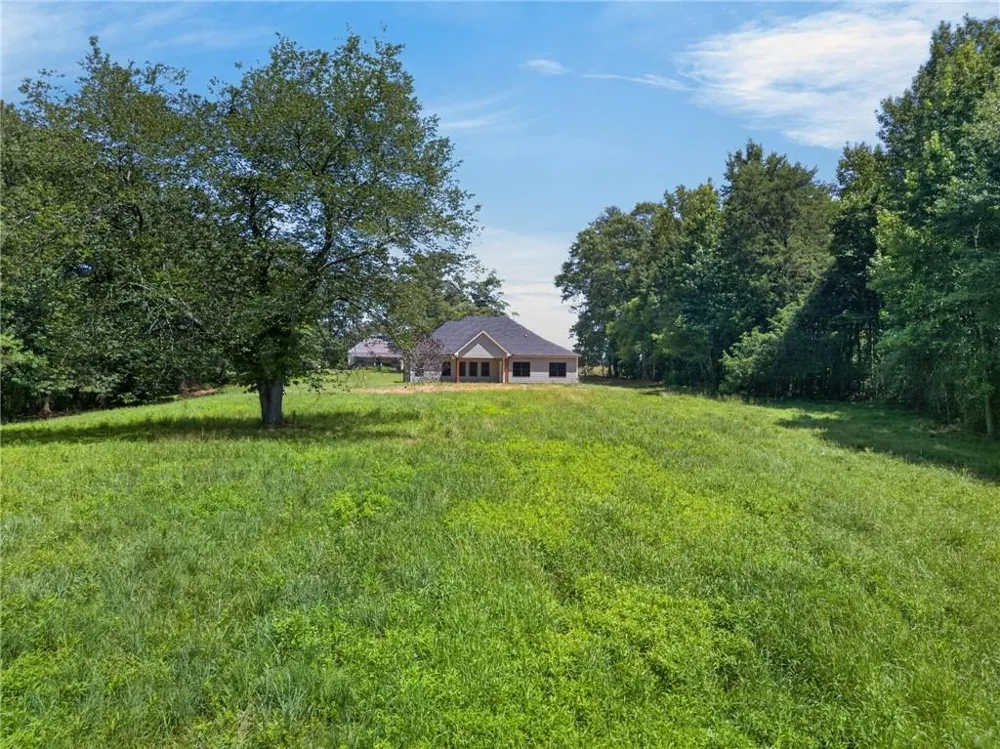 1960 North Highway 100 Waco, GA 30182