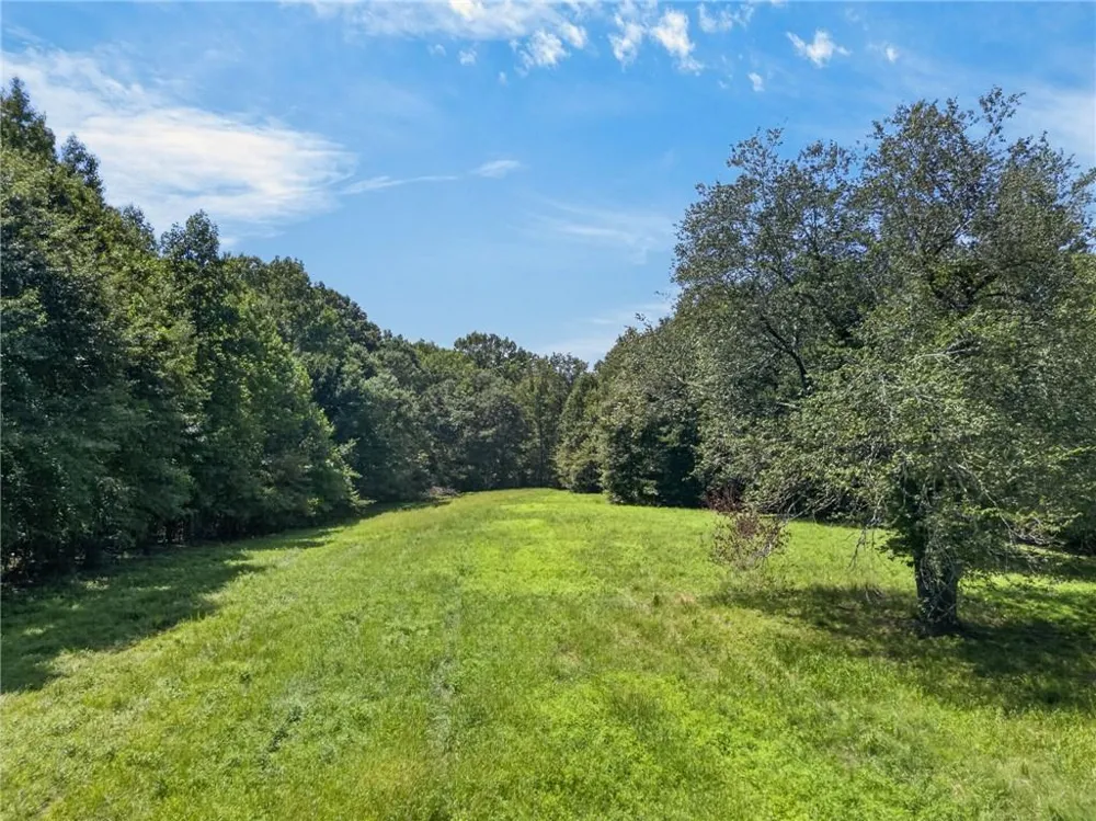 1960 North Highway 100 Waco, GA 30182