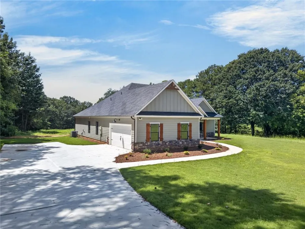 1960 North Highway 100 Waco, GA 30182