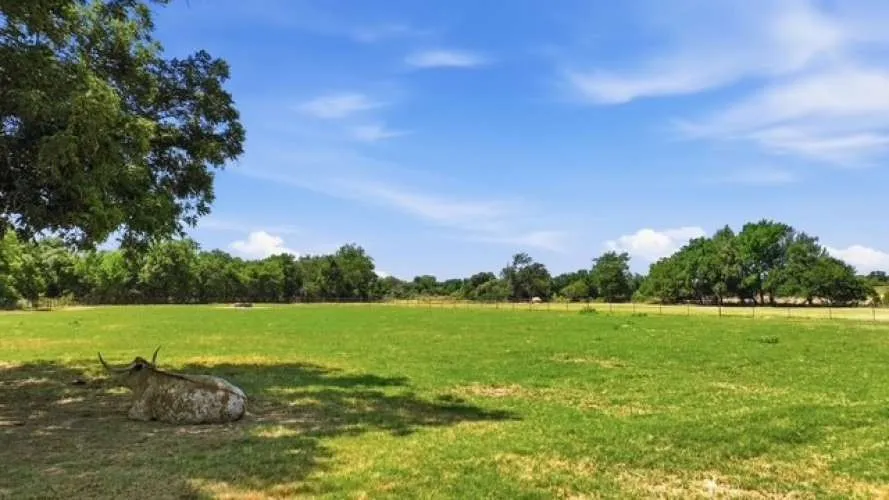 1014 Adell Road Weatherford, TX 76088