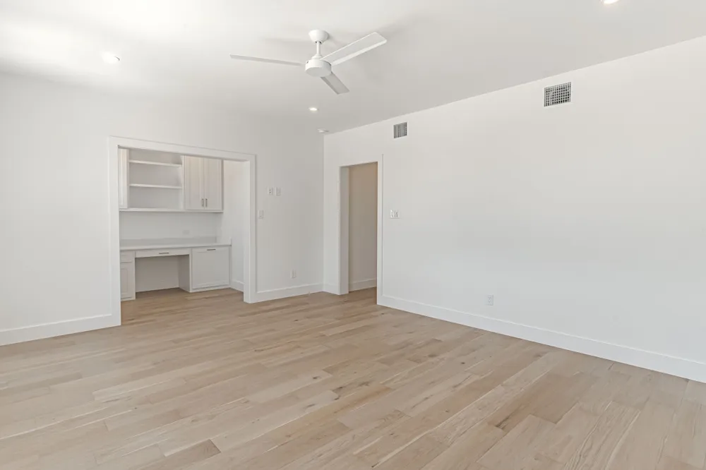 2724 Hogan Hill Lane Fort Worth, TX 76109