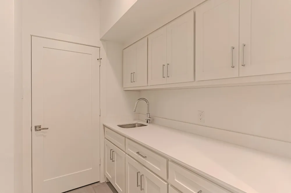 2724 Hogan Hill Lane Fort Worth, TX 76109