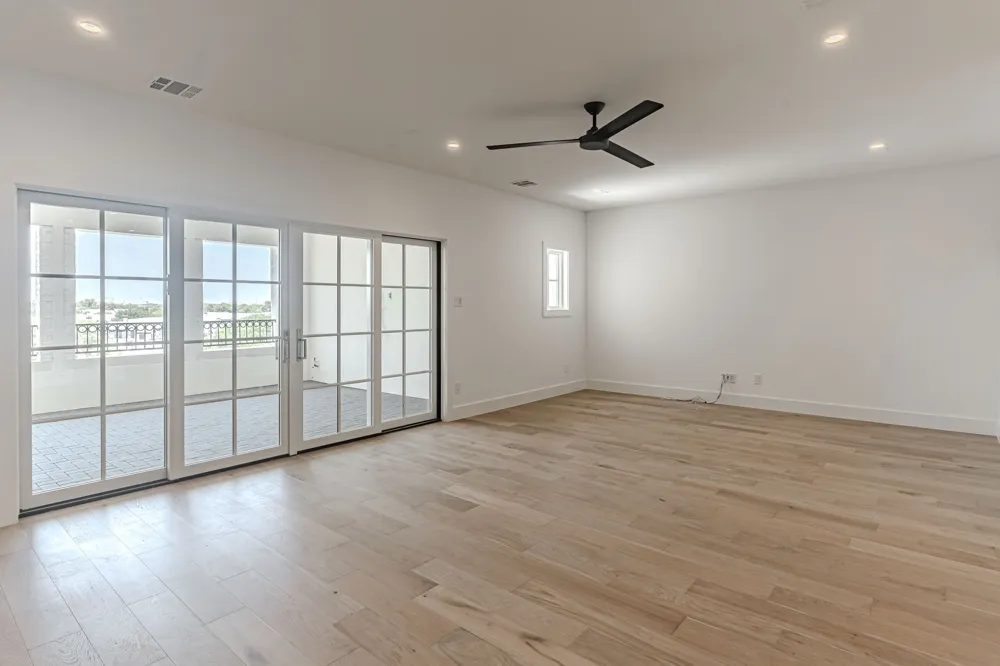 2724 Hogan Hill Lane Fort Worth, TX 76109