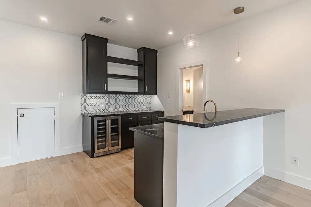 2724 Hogan Hill Lane Fort Worth, TX 76109