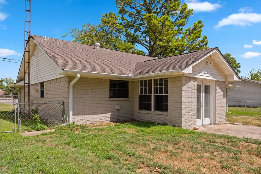 4006 State HWY 34 S Greenville, TX 75402
