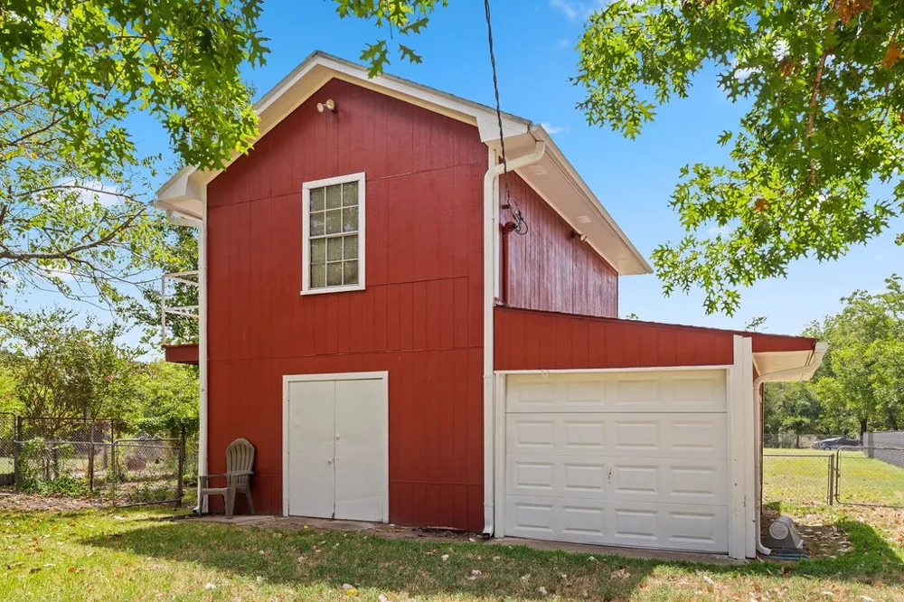 4006 State HWY 34 S Greenville, TX 75402