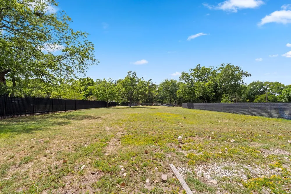 4006 State HWY 34 S Greenville, TX 75402