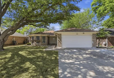 1140 W Hills Terrace